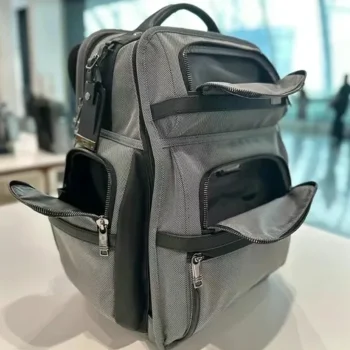 Designer  Versatile Durable Sports Fitness Large Capacity Mountaineering Bag Fashion Travel Lightweight Computer Bag